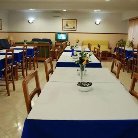 Hotel Anjos 3*