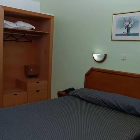 Anjos 3* Lisbon