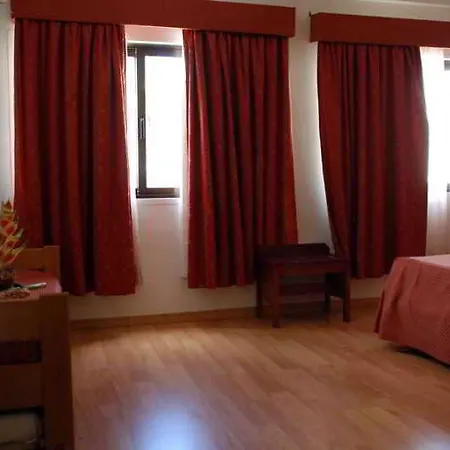 Anjos Hotel
